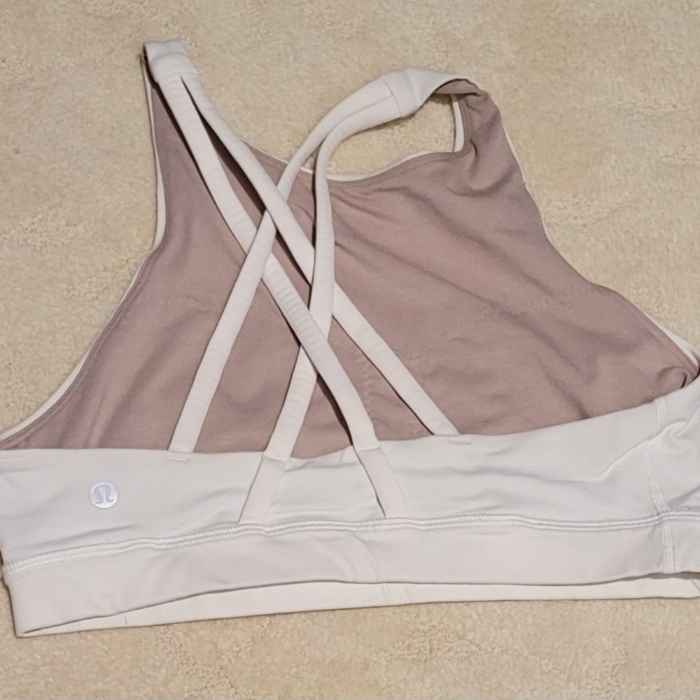 Lululemon Energy Bra High-Neck*Medium Support B–D Cups